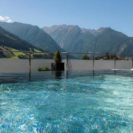 Aparthotel Wildkogel - Neukirchen 4*